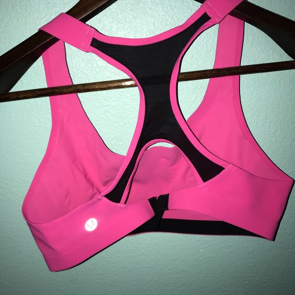 HOT PINK lululemon activewear bra - Picture 2 of 3